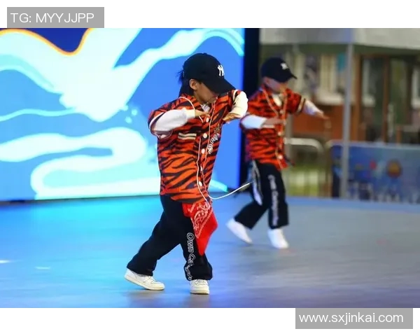 西安街舞队在运动街舞中的整体表现分析与得失探讨 西安街舞队在运动街舞中的整体表现分析与得失探讨